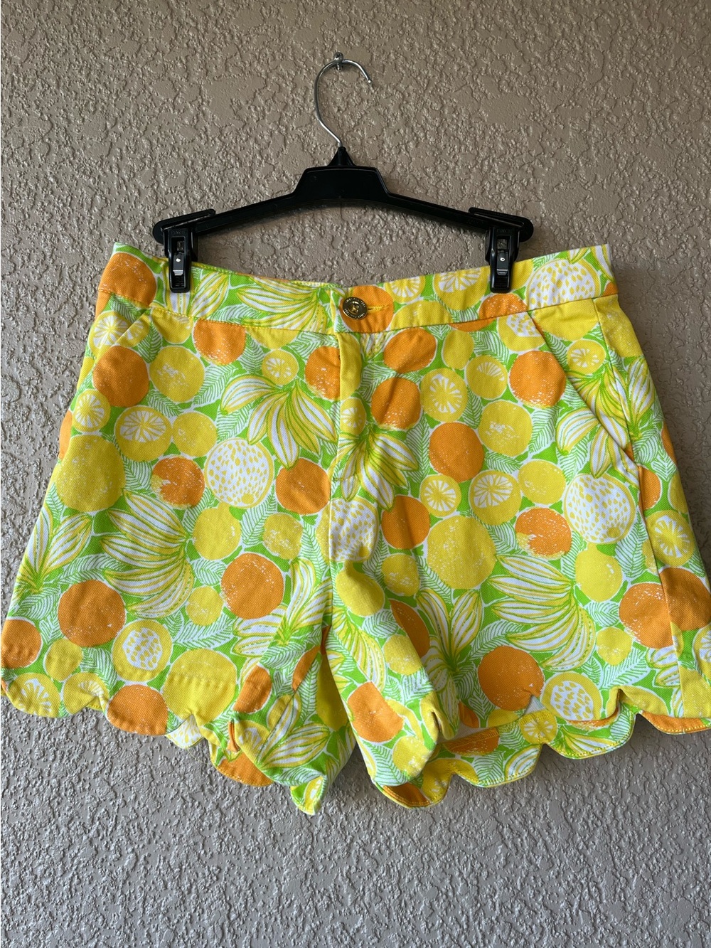 Worn once~Lilly Pulitzer Citrus Scallop-Hem Shorts - Yellow & Orange